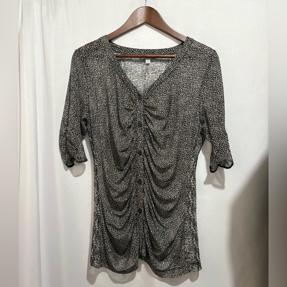 CAbi Sheer‎ Ruched Mesh Snow Leopard Print Button Down Blouse L 241 Stretch Y2K - Picture 3 of 7